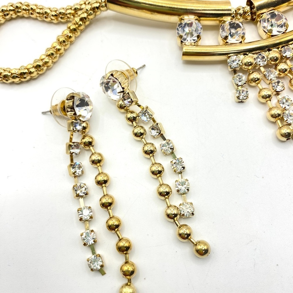 Gold Tone Sparkly Rhinestone Statement Necklace and Earrings Set - Picture 6 of 11
